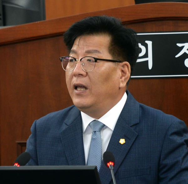 언론규제 조례안을 대표 발의한 더불어민주당 전도현 시의원. 사진출처=오산시의회 홈페이지. 
