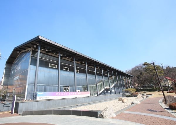김중업박물관 특별전시관.