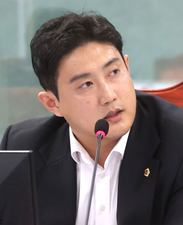 이상원 경기도의원. 사진=도의회 제공.