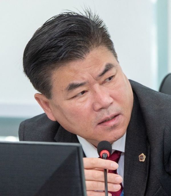 윤태길 경기도의원. 사진=도의회 제공.